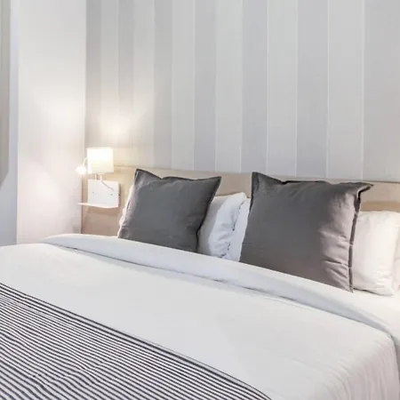 Apartment Nice And Cozy 4 Bedroom In Sants-montjuic Bcn *