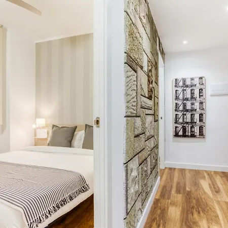 Apartamento Nice And Cozy 4 Bedroom In Sants-montjuic Bcn Barcelona